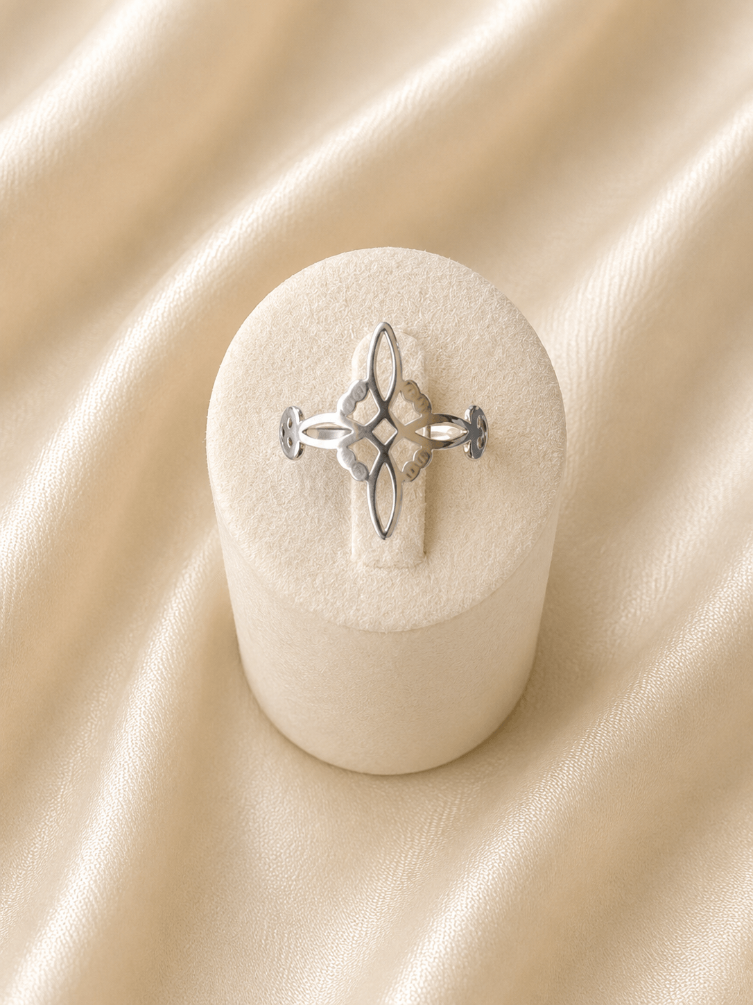 Bague acier Nœud de Sorcière argent