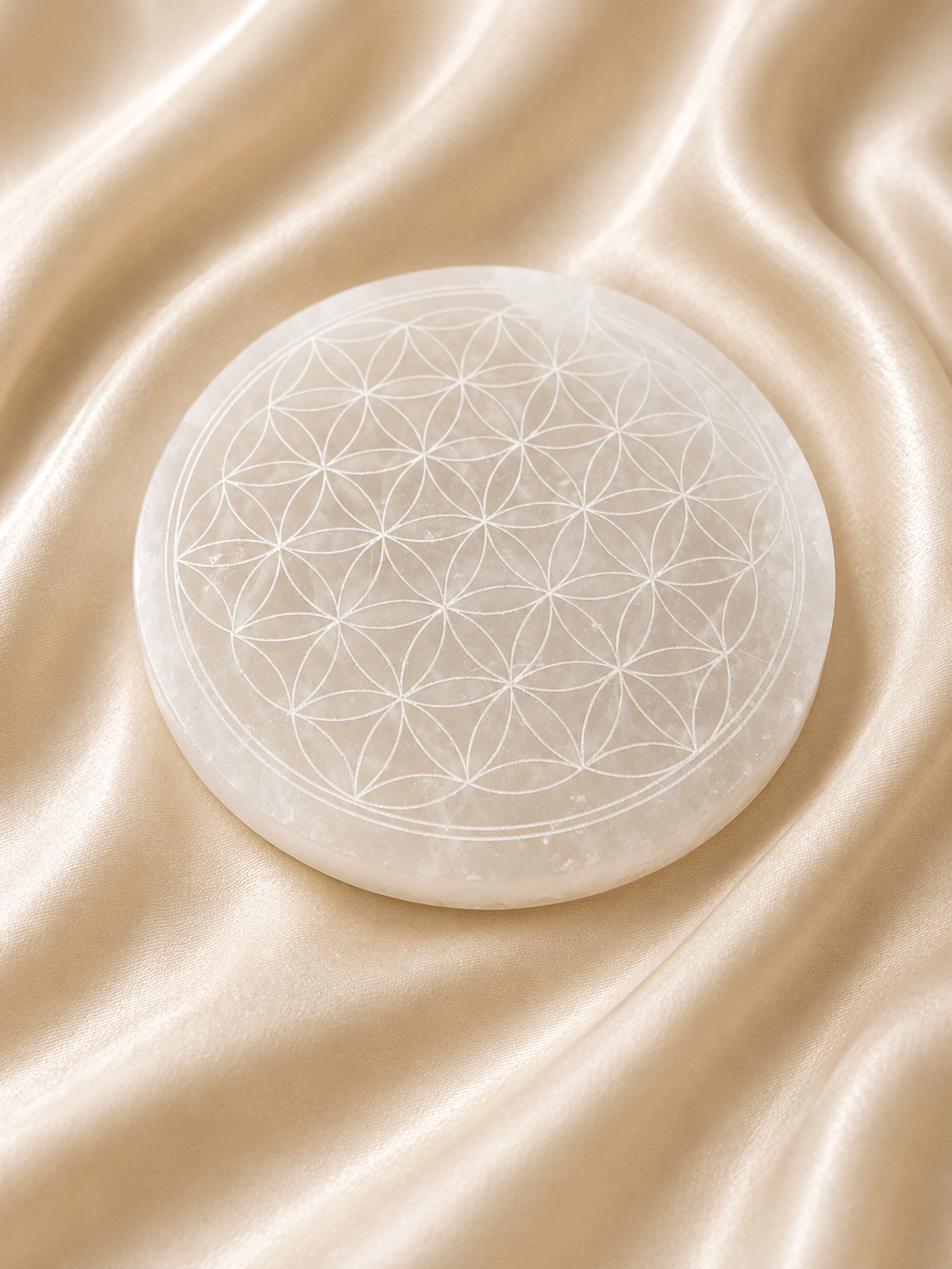Plaque en sélénite Fleur de Vie 14,5 cm